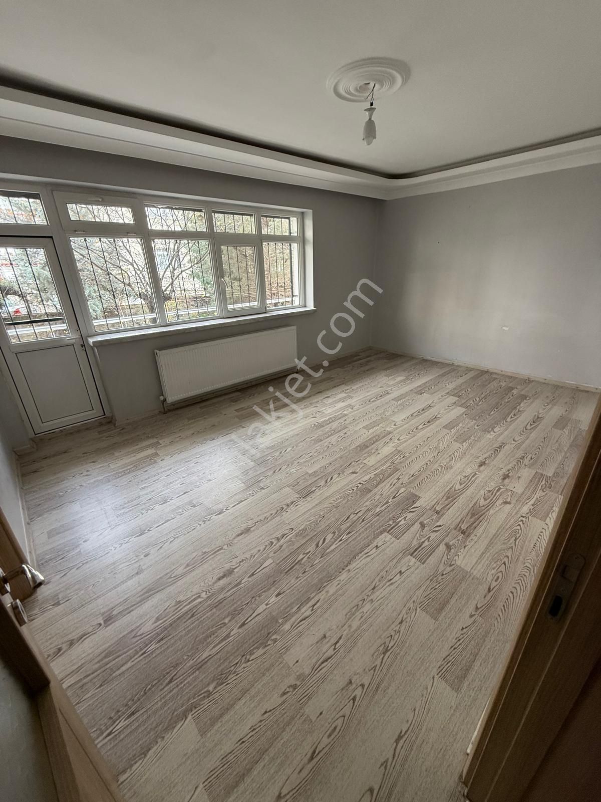 Ankara Kazançtan Full Yapılı Merkezi Konumda Geniş Uygun Fiyatlı Satılık Daire - Görsel 28