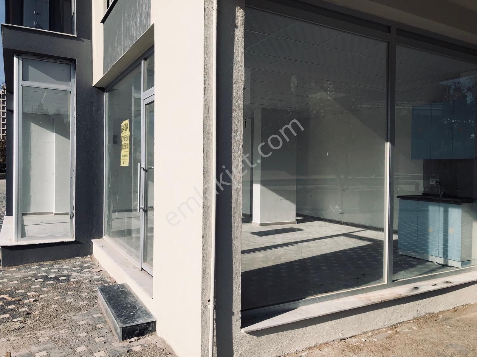 Bayraklı Aliya İzzet Begoviç Caddesi Üzeri Kiralık Sıfır Dükkan - Görsel 14