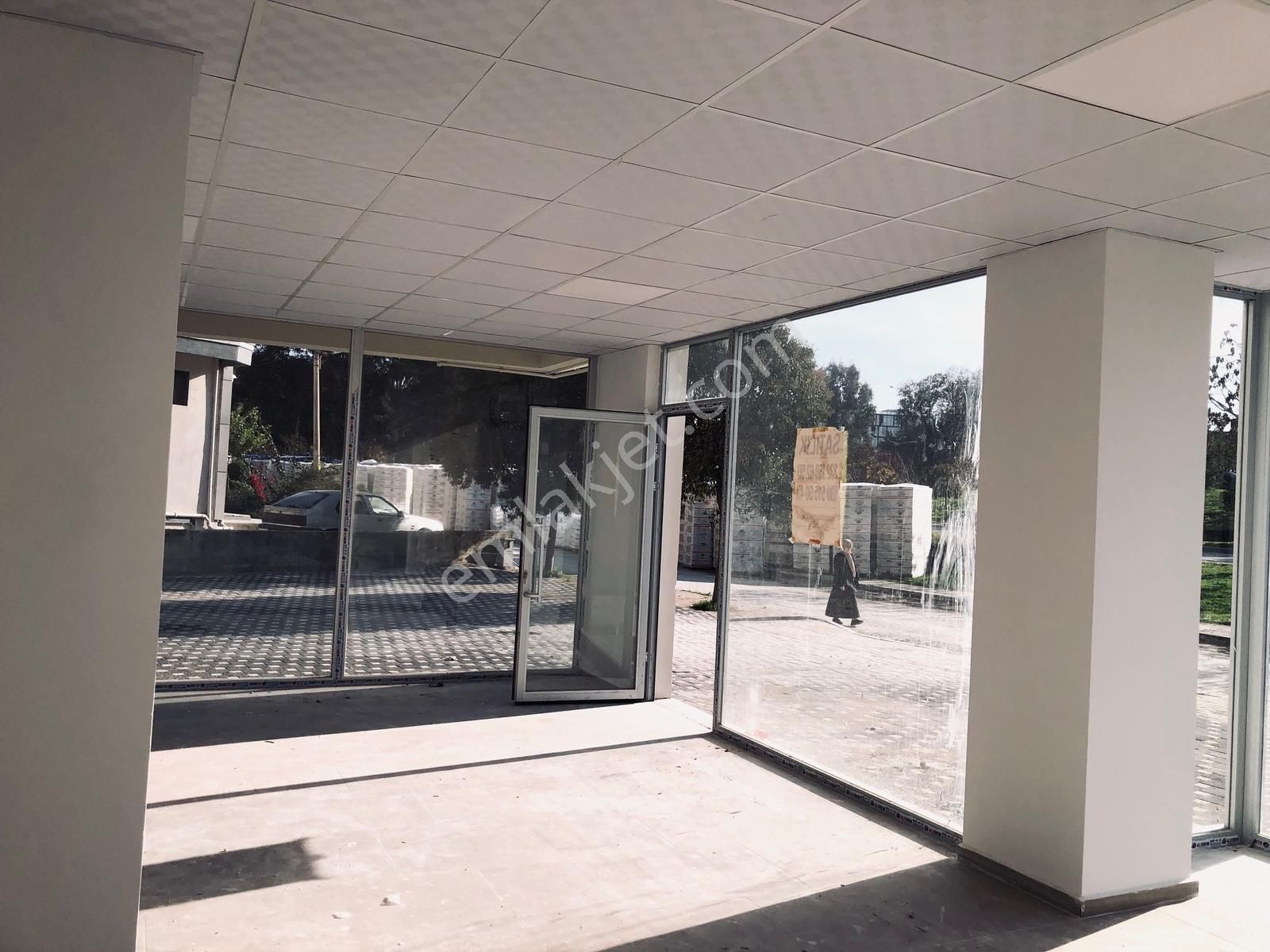 Bayraklı Aliya İzzet Begoviç Caddesi Üzeri Kiralık Sıfır Dükkan - Görsel 7