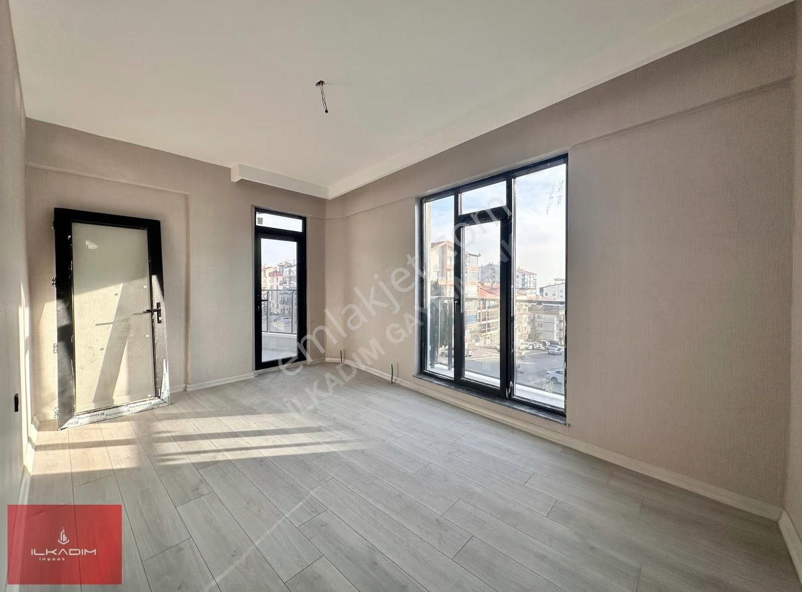 Sancaktepe Mah.yeni Binada Oturuma Hazır Yapılı 3+1 Daireler - Görsel 2