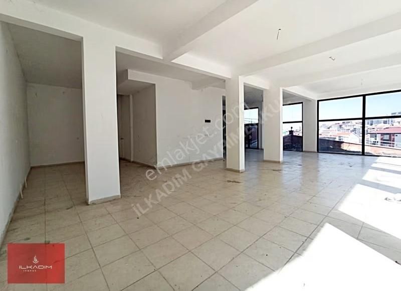Sancaktepede 300m2 Zeminleri Ve Alt Yapısı Yapılı Kiralık Dükkan - Görsel 5