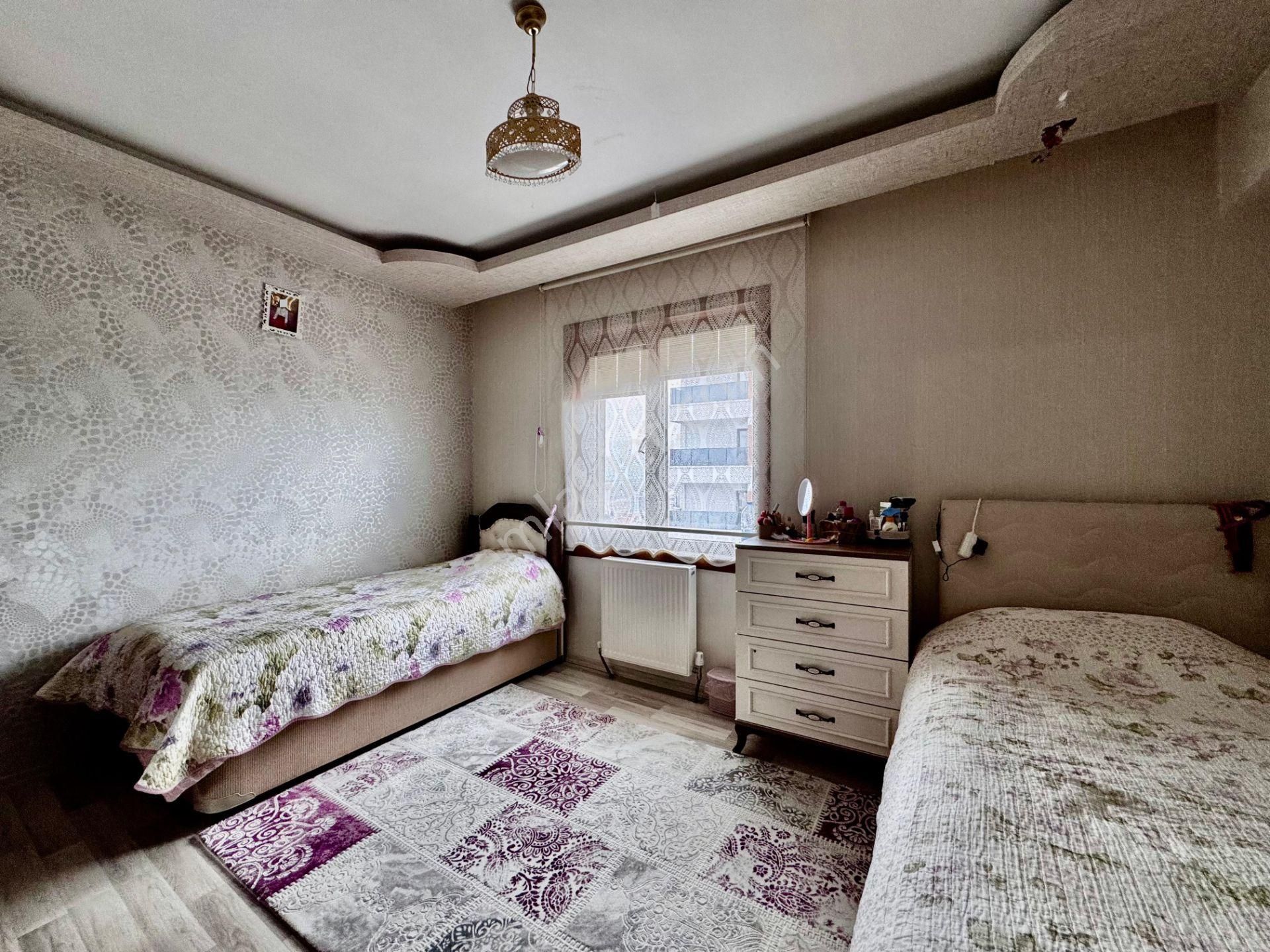 Kalecik Emlak'tan Lüx Sitede Çift Banyolu Kilerli Manzaralı 4+1 Daire - Görsel 10