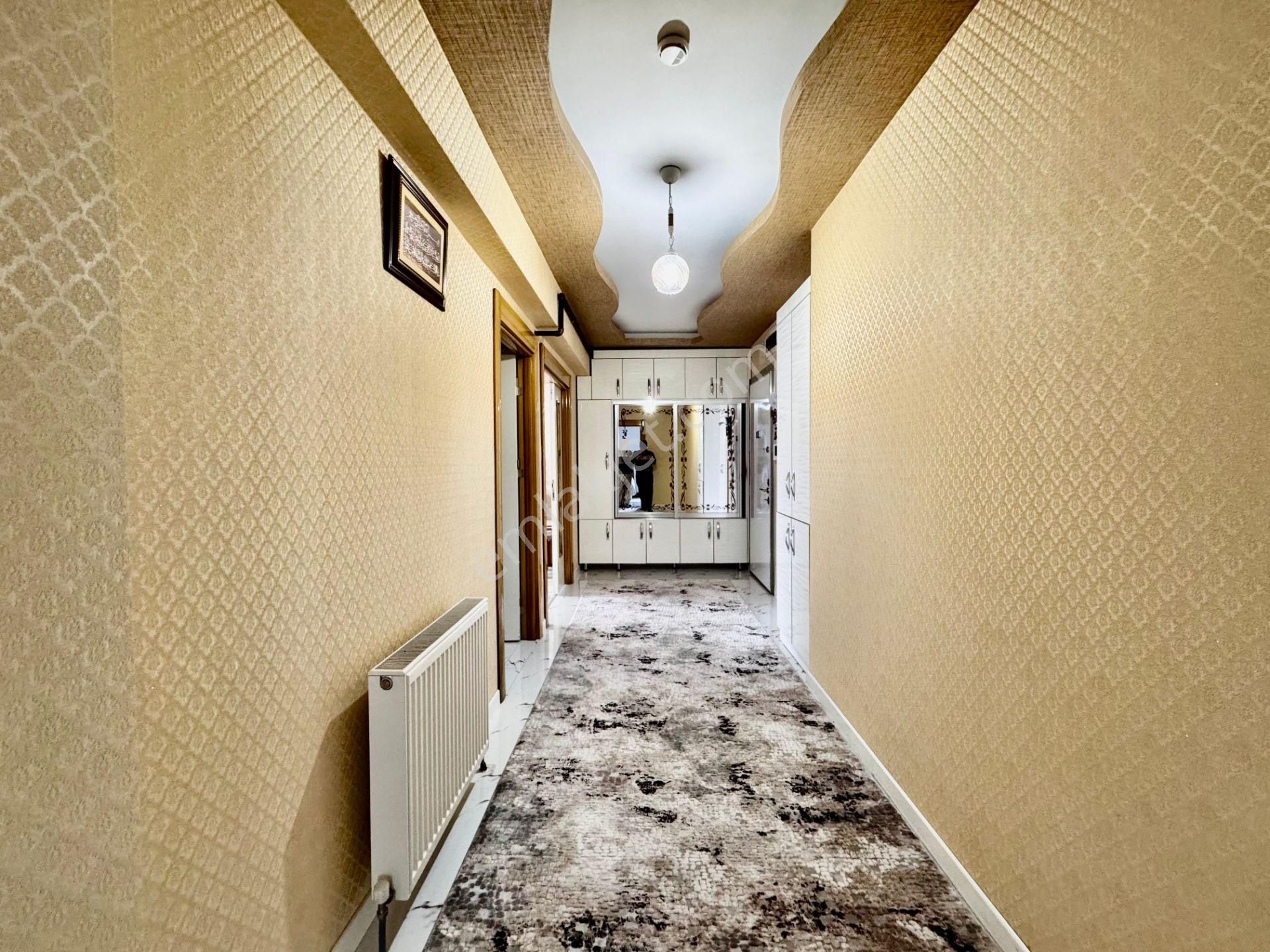 Kalecik Emlak'tan Lüx Sitede Çift Banyolu Kilerli Manzaralı 4+1 Daire - Görsel 19