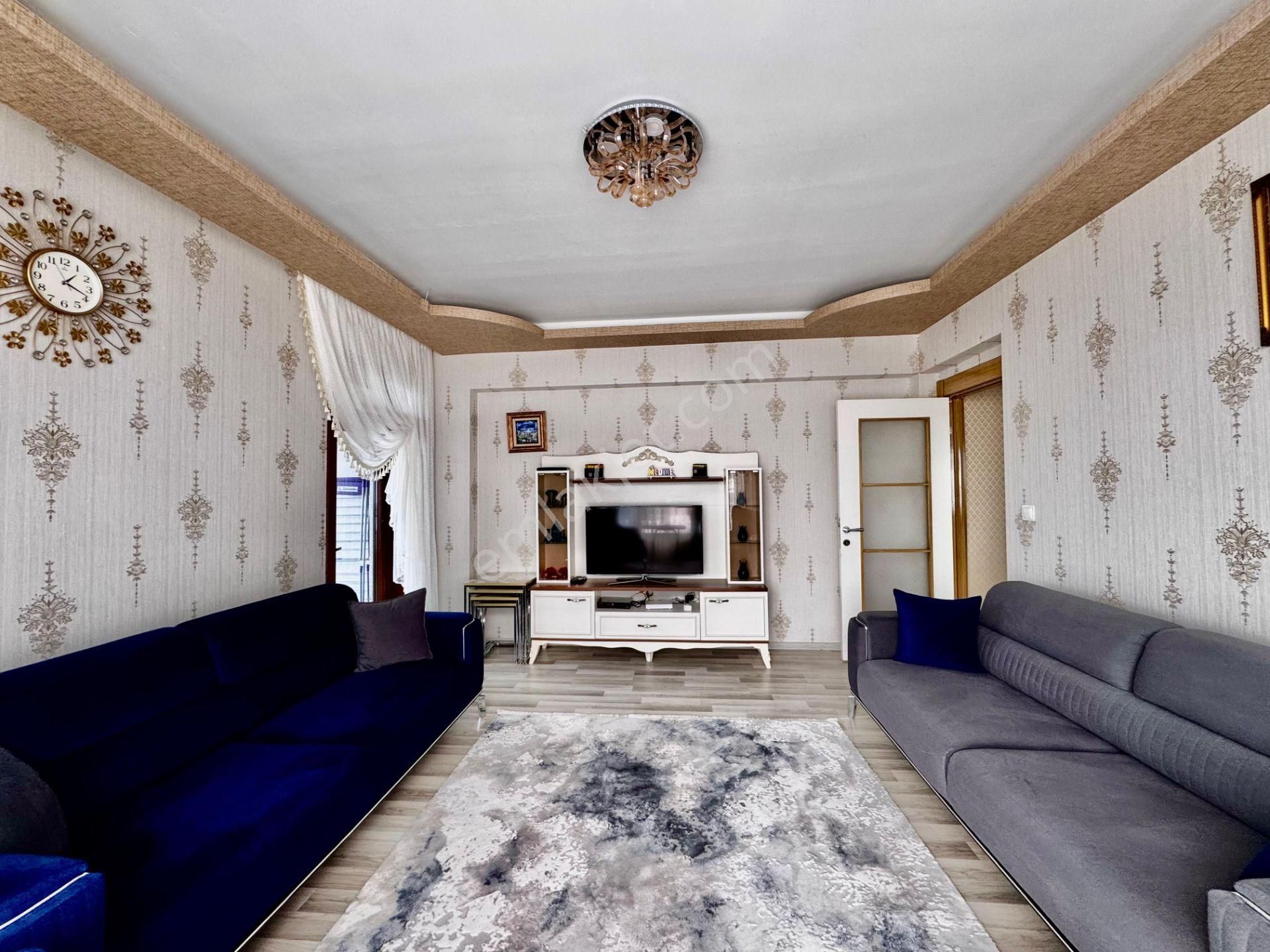 Kalecik Emlak'tan Lüx Sitede Çift Banyolu Kilerli Manzaralı 4+1 Daire - Görsel 9