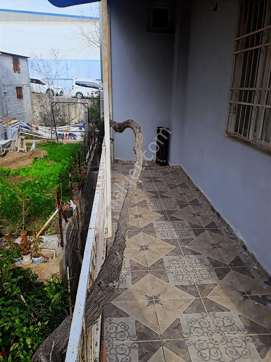 Şahintepe Mah. Kozan Yoluna 50mt. Bahçeli Müstakil Dubleks Ev - Görsel 21