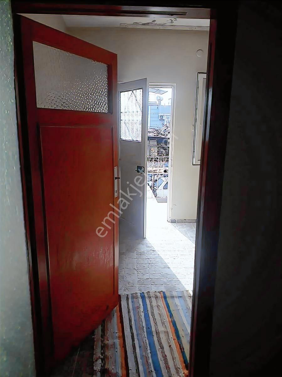 Şahintepe Mah. Kozan Yoluna 50mt. Bahçeli Müstakil Dubleks Ev - Görsel 4