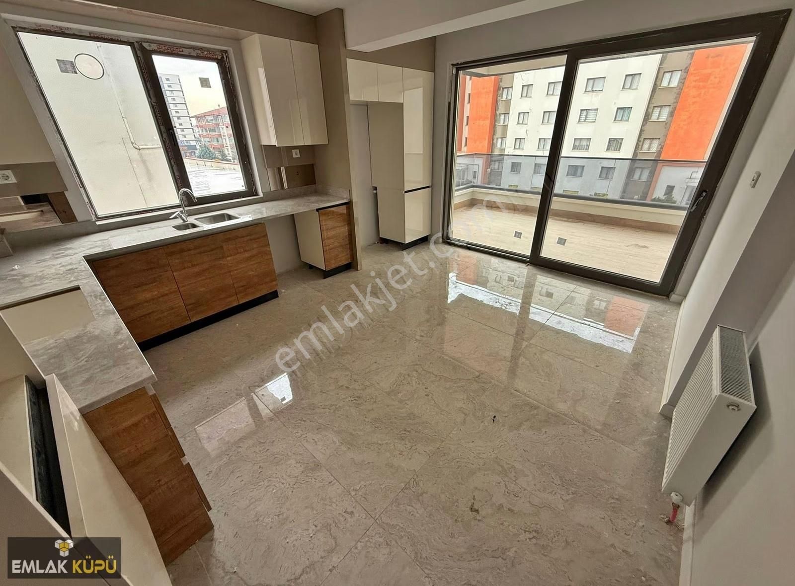 Ahi Mesut Mah. Satılık 3+1 E.bnayolu Merkezi Lokasyon Da Daire - Görsel 27