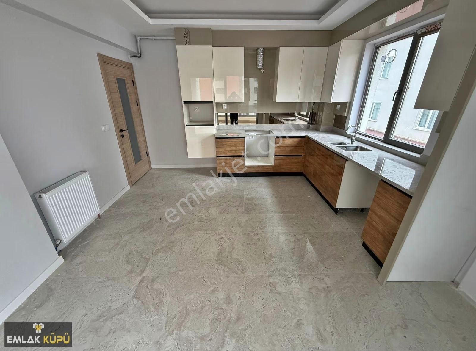 Ahi Mesut Mah. Satılık 3+1 E.bnayolu Merkezi Lokasyon Da Daire - Görsel 29