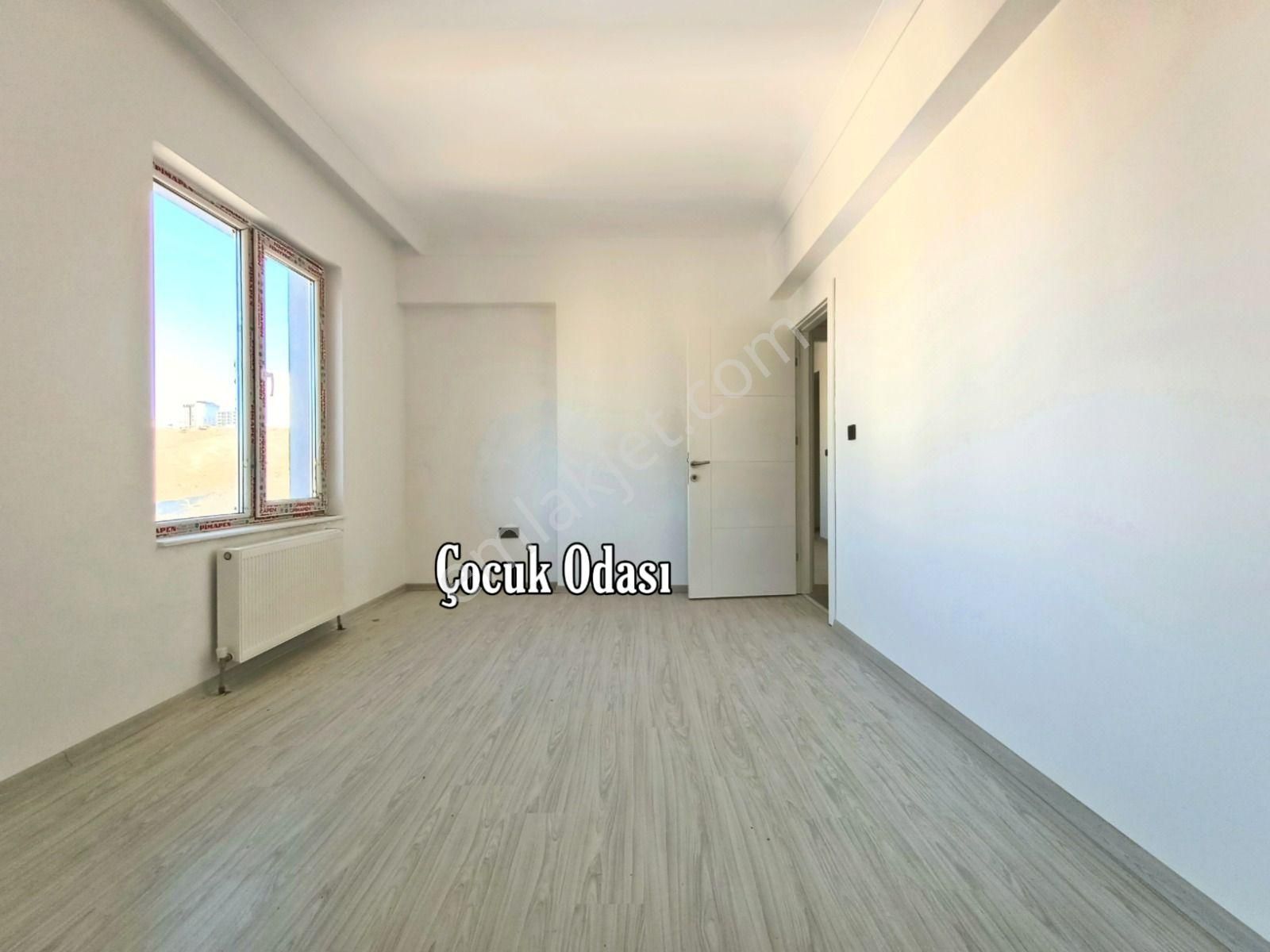 Etimesgut Turkuaz Mah. Teras Balkonlu Site İçi 4+1 Satılık Daire - Görsel 4