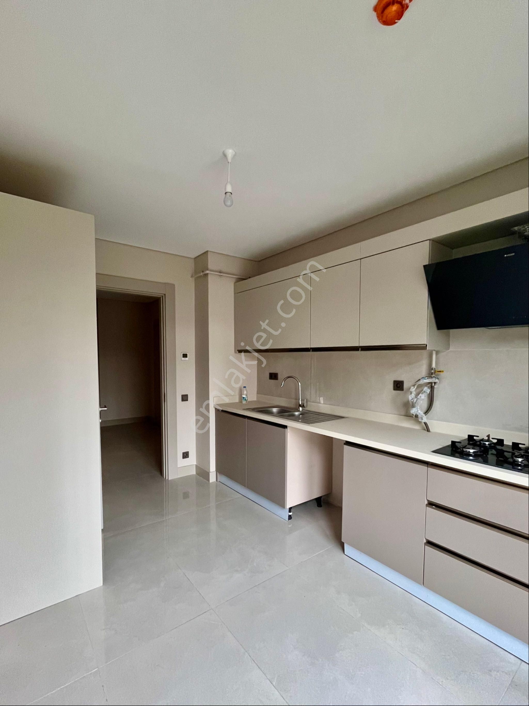 C21 Loca’dan Emlak Konutları 3 Cephe Bahçe Kullanımı Satılık 2+1 - Görsel 14