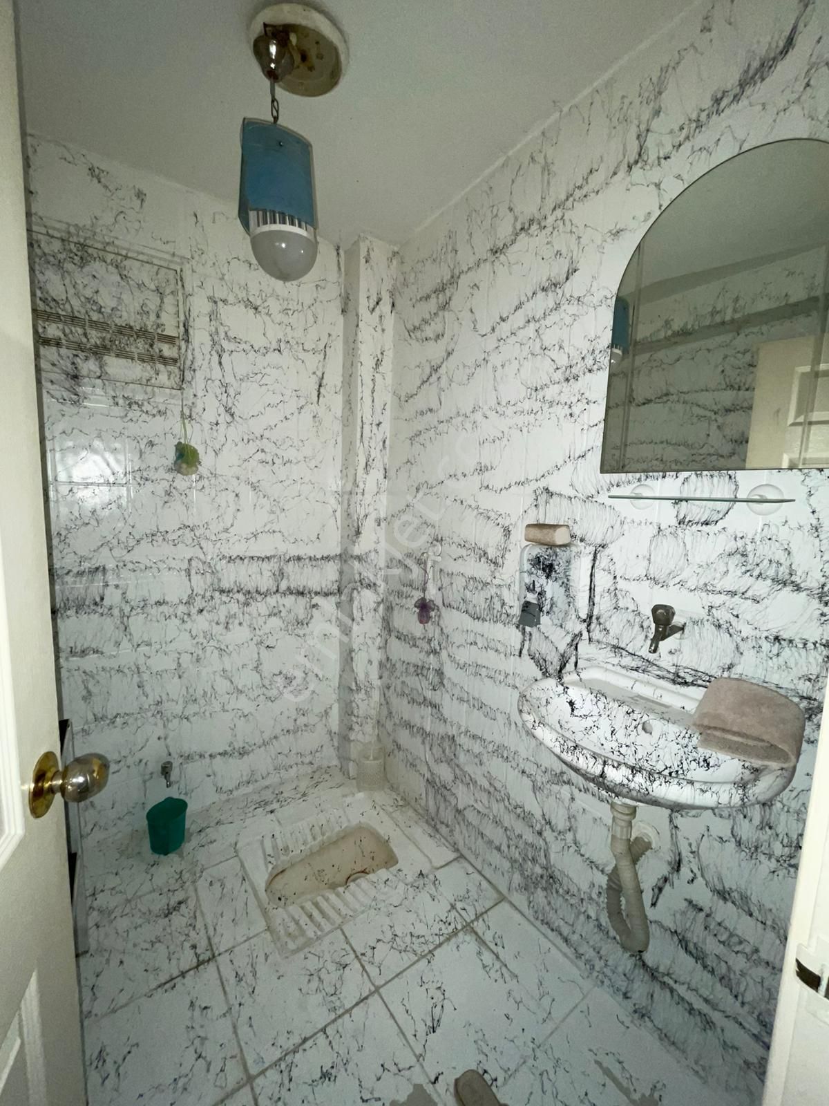 Afyon Üçok Emlaktan Mareşal F Çakmak Mah Satılık 3+1 Temiz Bakımlı Daire - Görsel 8