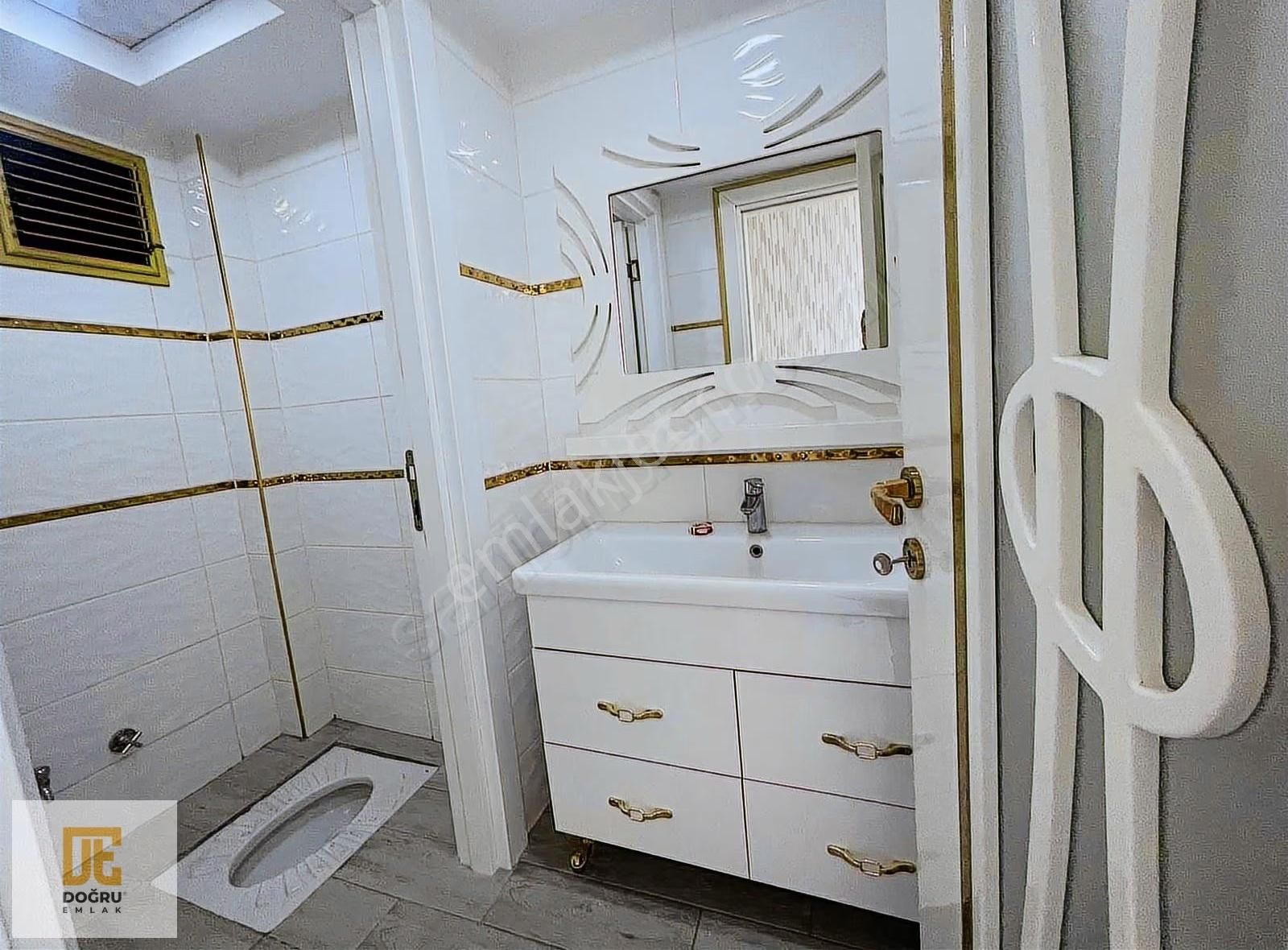 Doğru Emlak - Mithatpaşa'da Çok Özel 4+1 Kiralık Lüks Daire - Görsel 9