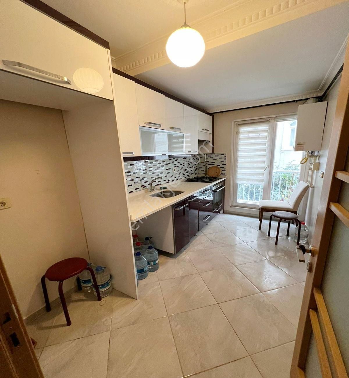 Avcılar Ormanlı Caddesine Yakın 2+1 Satılık Ara Kat Daire