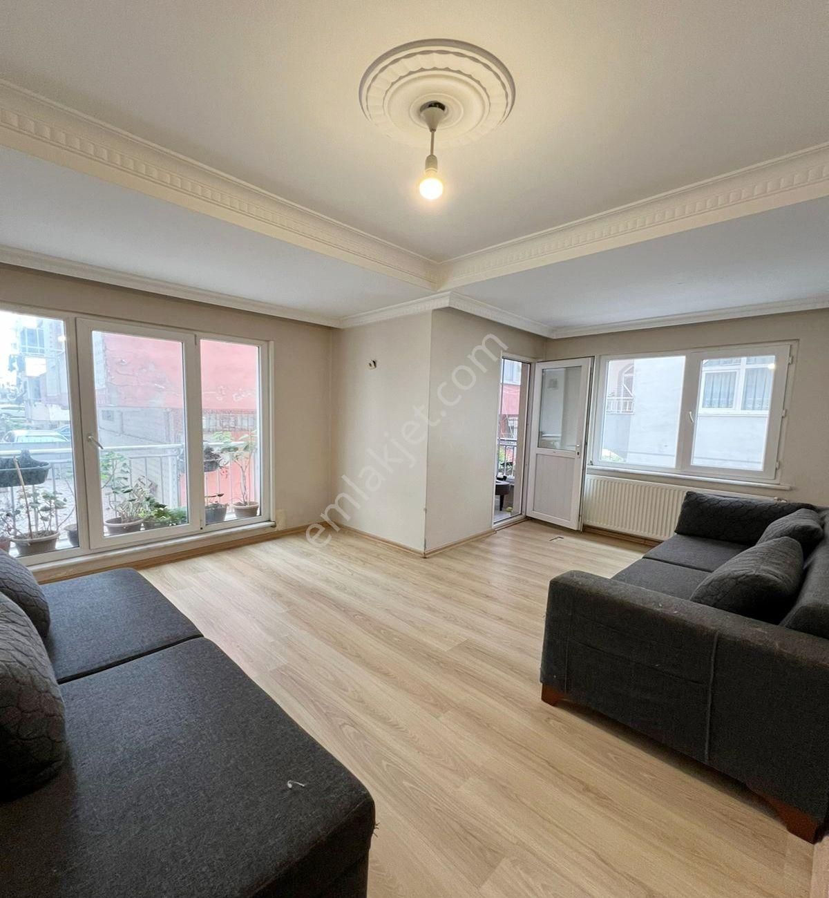 Avcılar Ormanlı Caddesine Yakın 2+1 Satılık Ara Kat Daire - Görsel 6