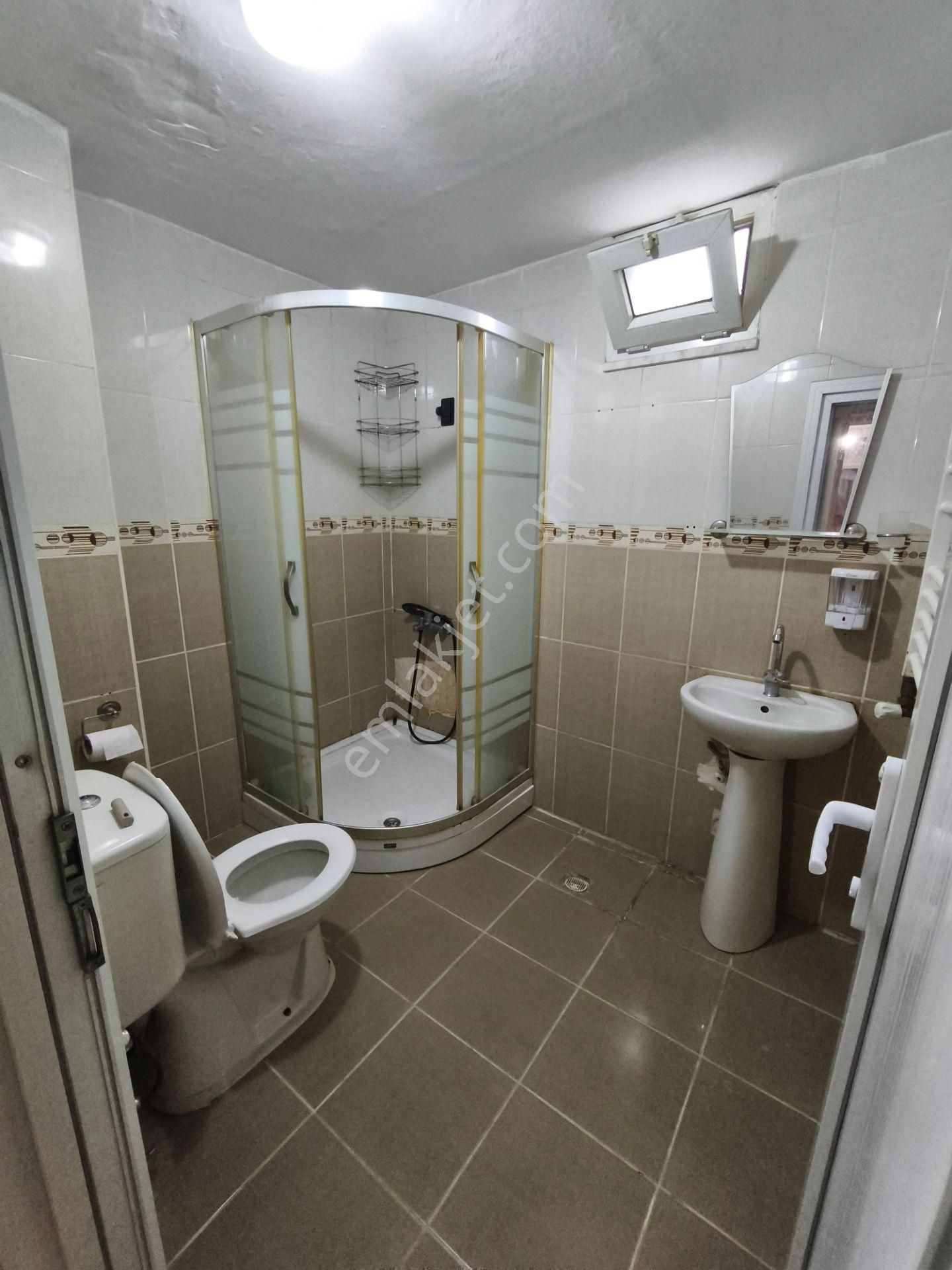 Eyüp Silahtar Da 2+1 / 85m2 / 2.kat / Kombili / Havadar / Geniş Mutfaklı / 15-16 Yıllık - Görsel 28