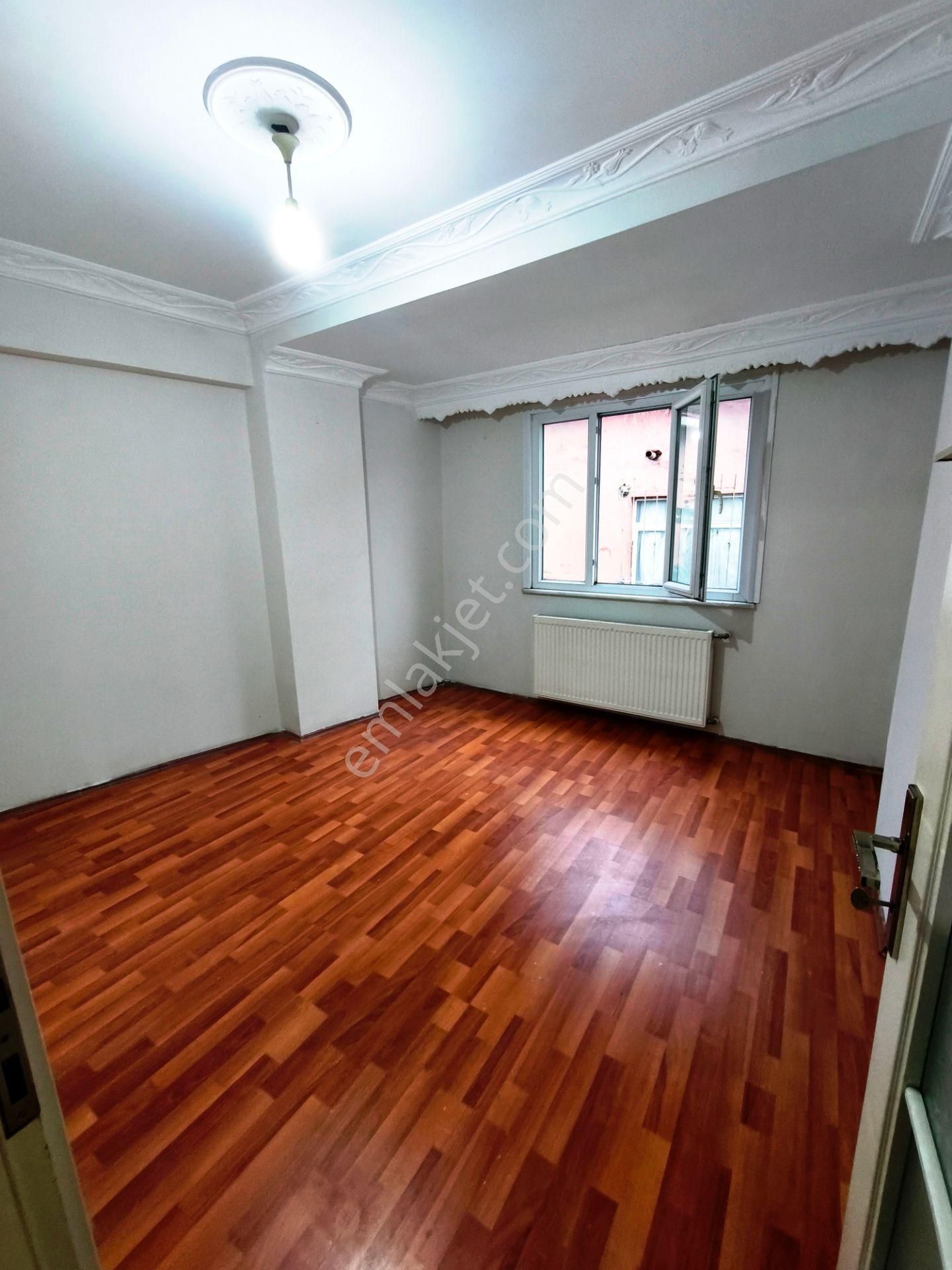 Eyüp Silahtar Da 2+1 / 85m2 / 2.kat / Kombili / Havadar / Geniş Mutfaklı / 15-16 Yıllık - Görsel 10