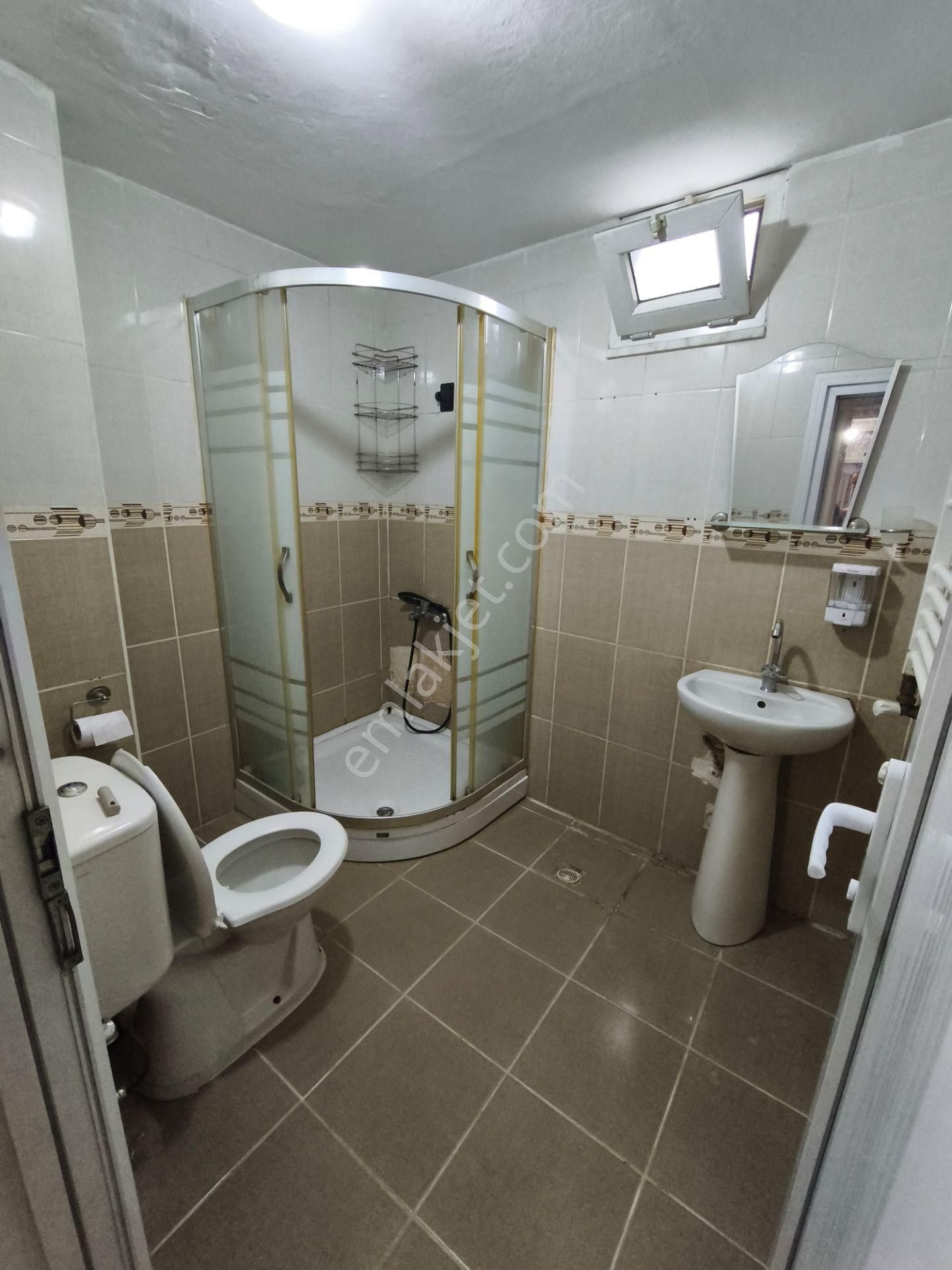 Eyüp Silahtar Da 2+1 / 85m2 / 2.kat / Kombili / Havadar / Geniş Mutfaklı / 15-16 Yıllık - Görsel 27