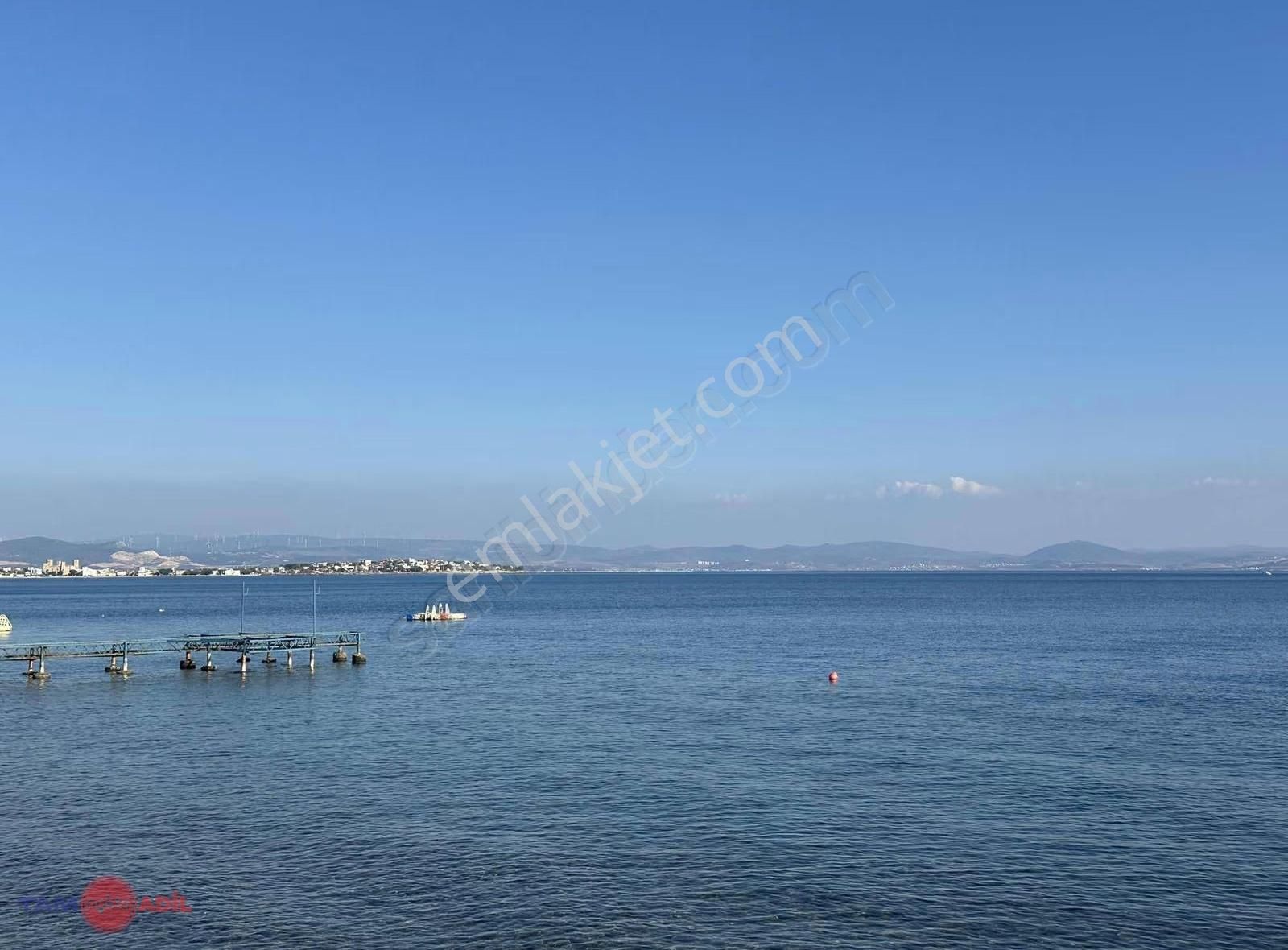 Çandarlı Sahile 150 M Mesafede Deniz Manzaralı Villa İmarlı Arsa
