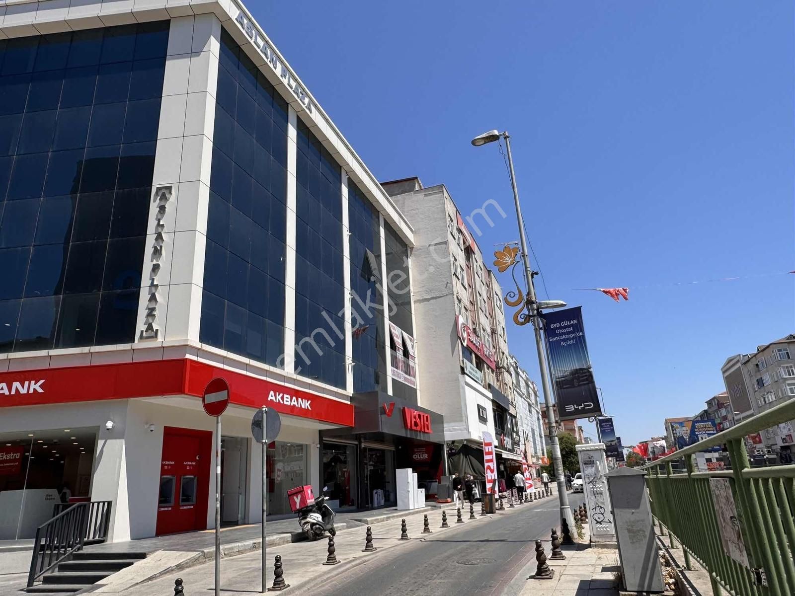 Sultanbeyli Aslan Plazada Prestijli Konumda Kiralık Ofisler - Görsel 30
