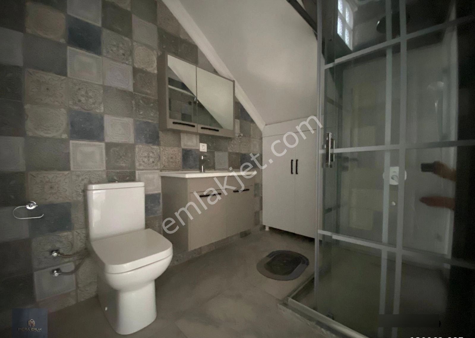 Mera Emlak Bostancıda Özel Tasarım 275m2 Arsa İçinde 4+1 Villa - Görsel 2