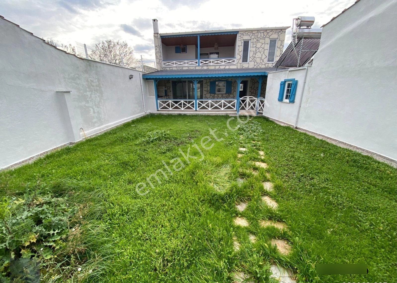 Mera Emlak Bostancıda Özel Tasarım 275m2 Arsa İçinde 4+1 Villa - Görsel 8