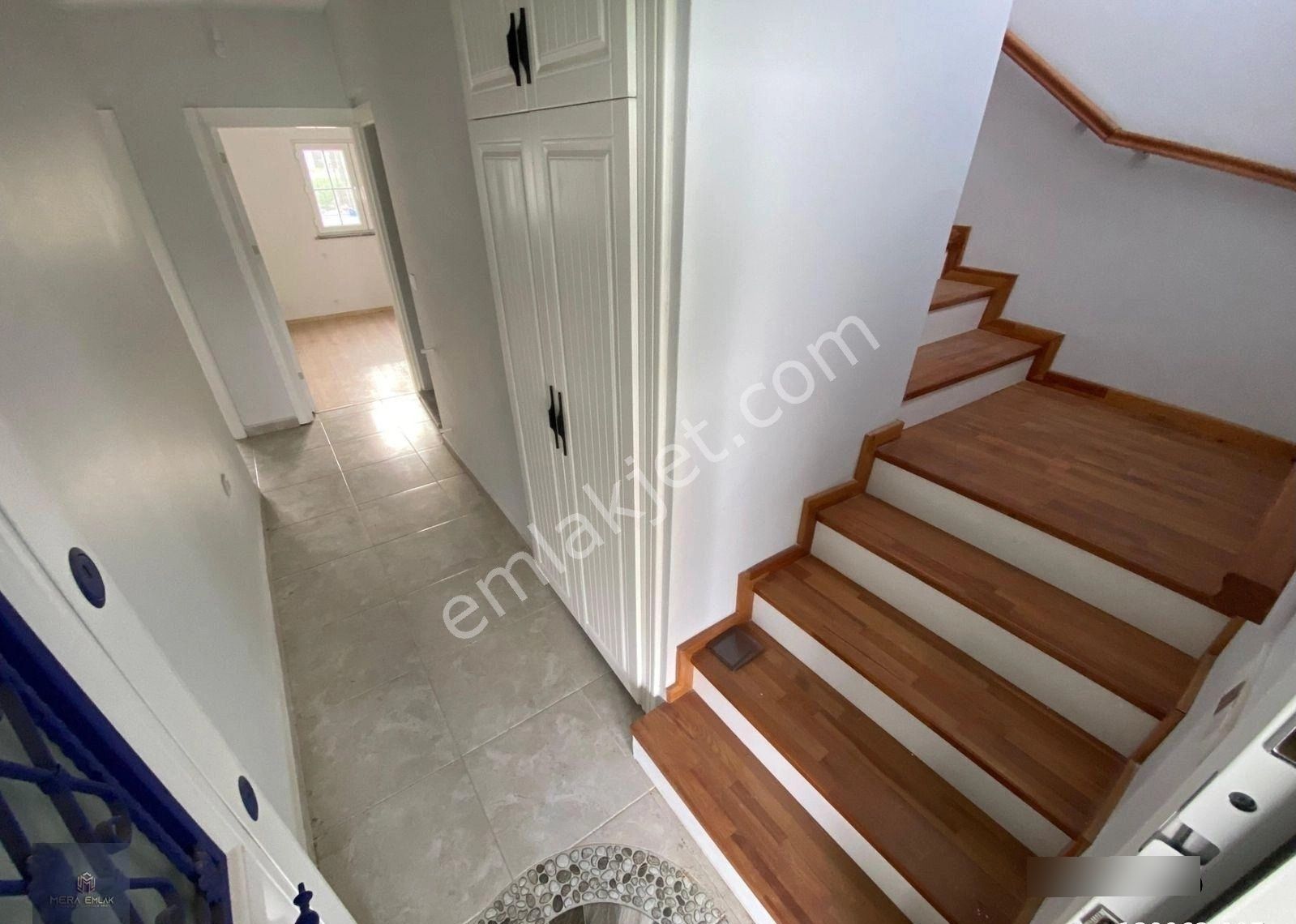 Mera Emlak Bostancıda Özel Tasarım 275m2 Arsa İçinde 4+1 Villa - Görsel 20