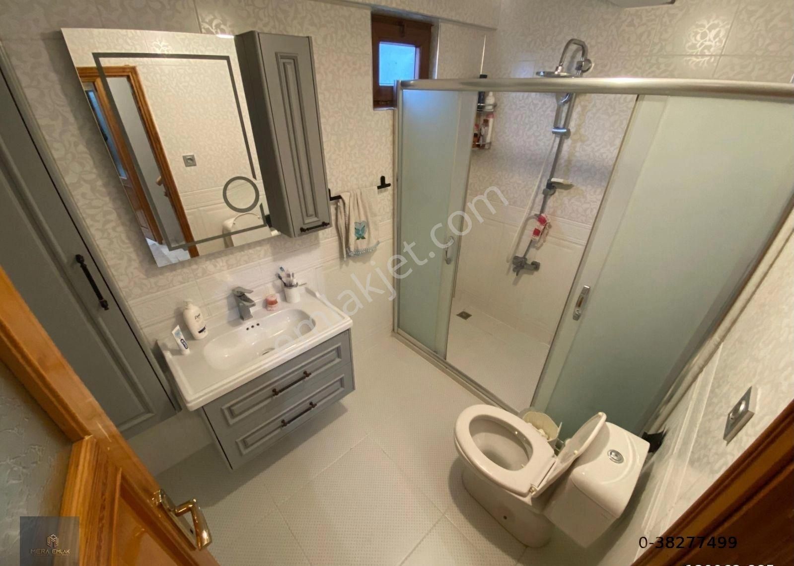 Mera Emlaktan Fenerde Havuzlu Sitede 3+1 200m2 Tripleks Villa - Görsel 12