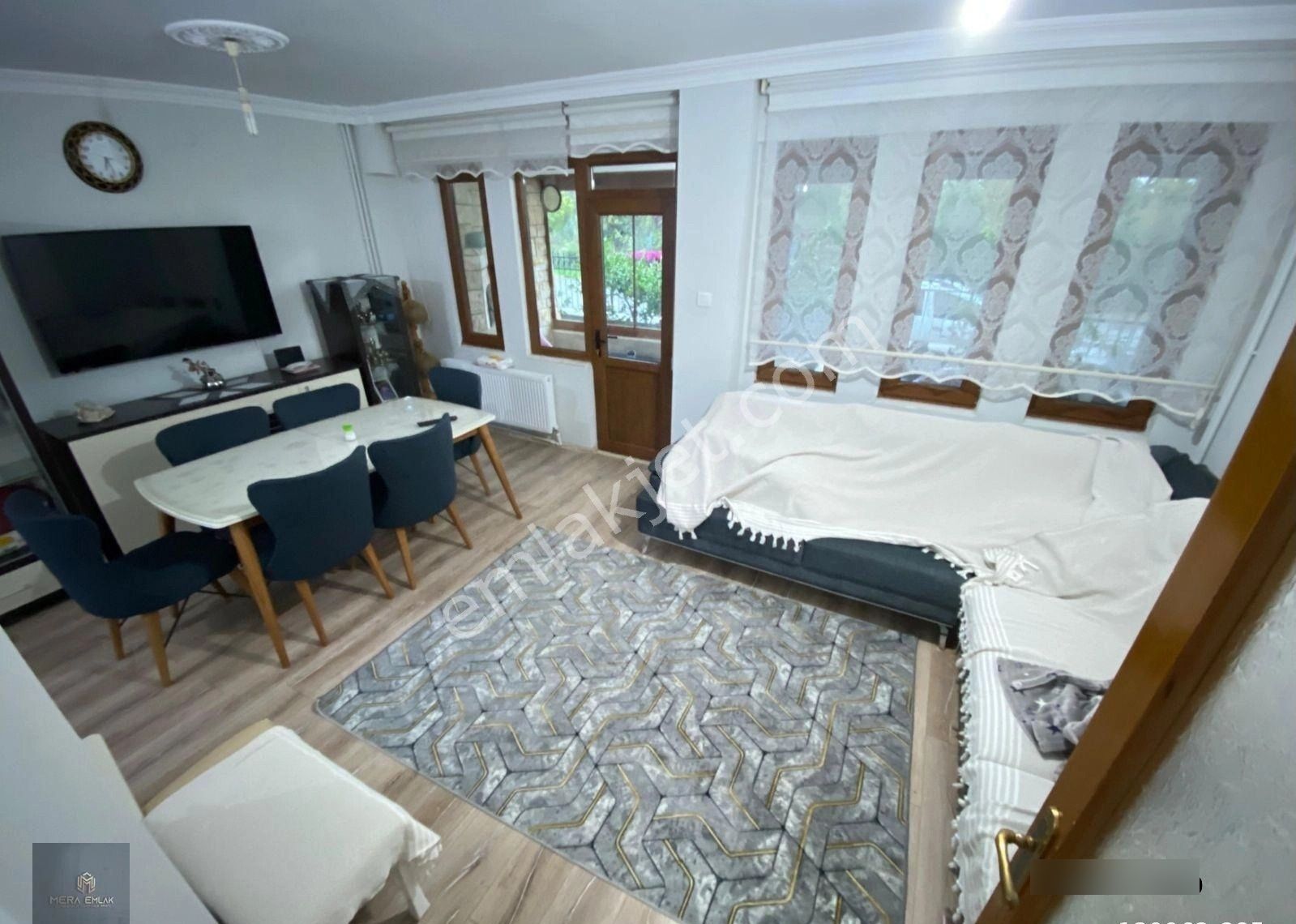 Mera Emlaktan Fenerde Havuzlu Sitede 3+1 200m2 Tripleks Villa - Görsel 25