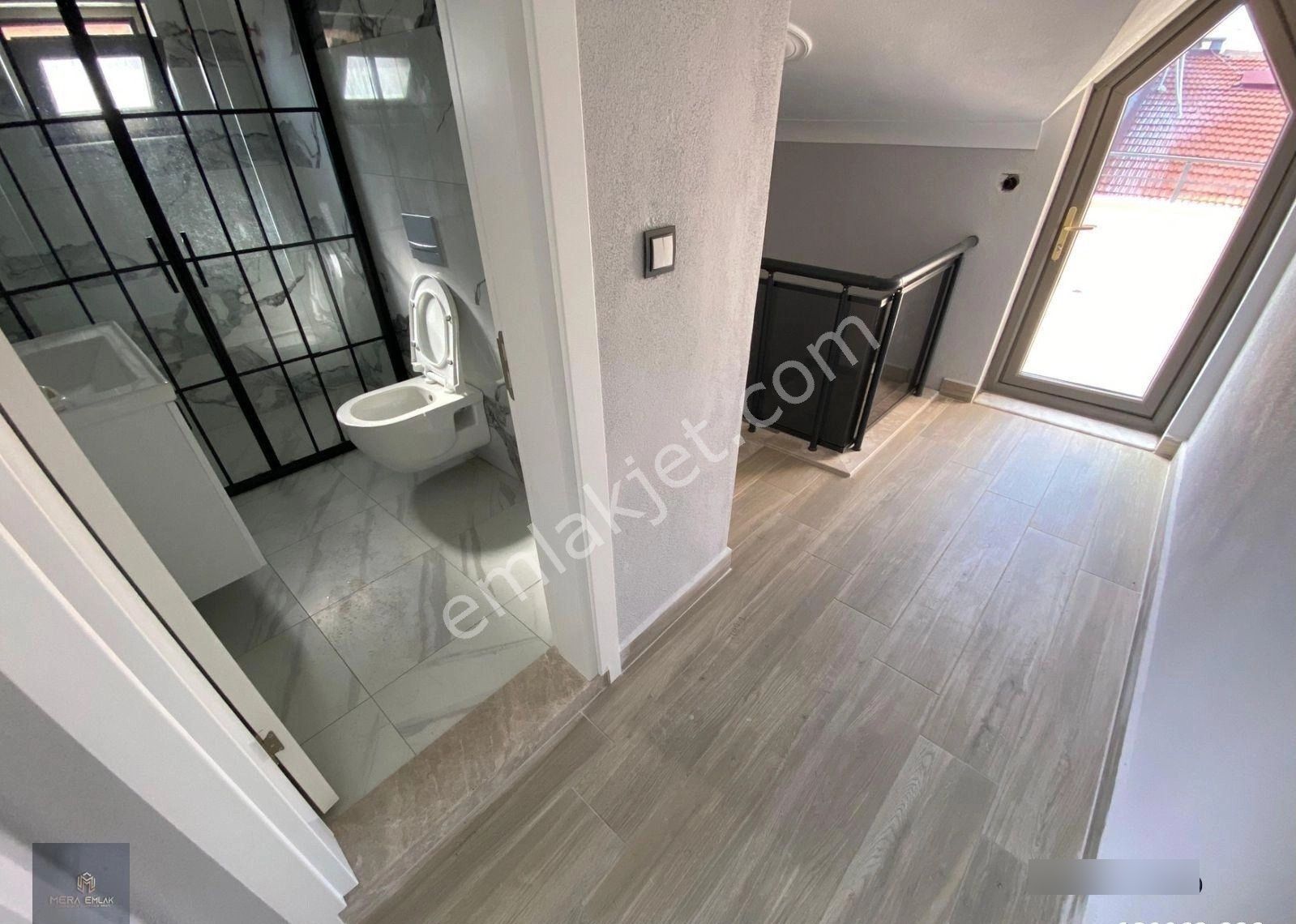 Mera Emlak & Altınkumda Teraslı Manzaralı 3+1 180m2 Dublex Daire - Görsel 31