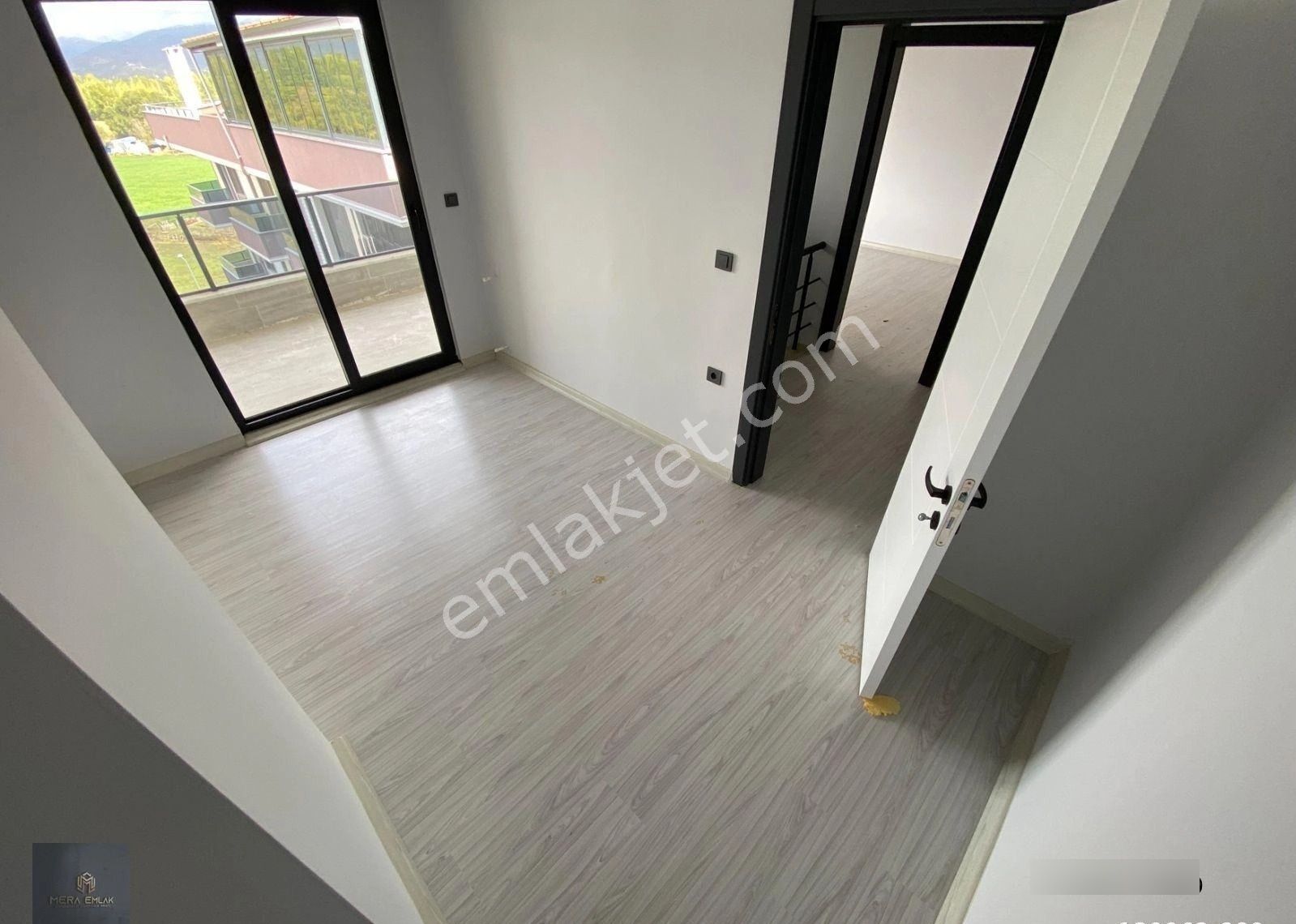 Mera Emlak Altınkumda Doğalgazlı Sıfır 3+1 Fırsat Dublex Daire - Görsel 10
