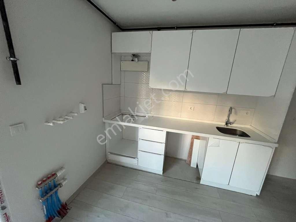 Kaçmaz'dan Altıntepe Caddeye Yakın Sıfır Arakat 2+1 - Görsel 4