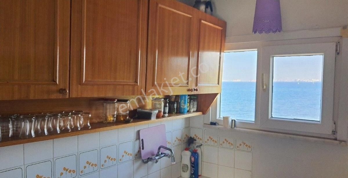 Altınkum Sitesinde Denize Sıfır Köşe Binada Satılık 2+1 Daire - Görsel 7