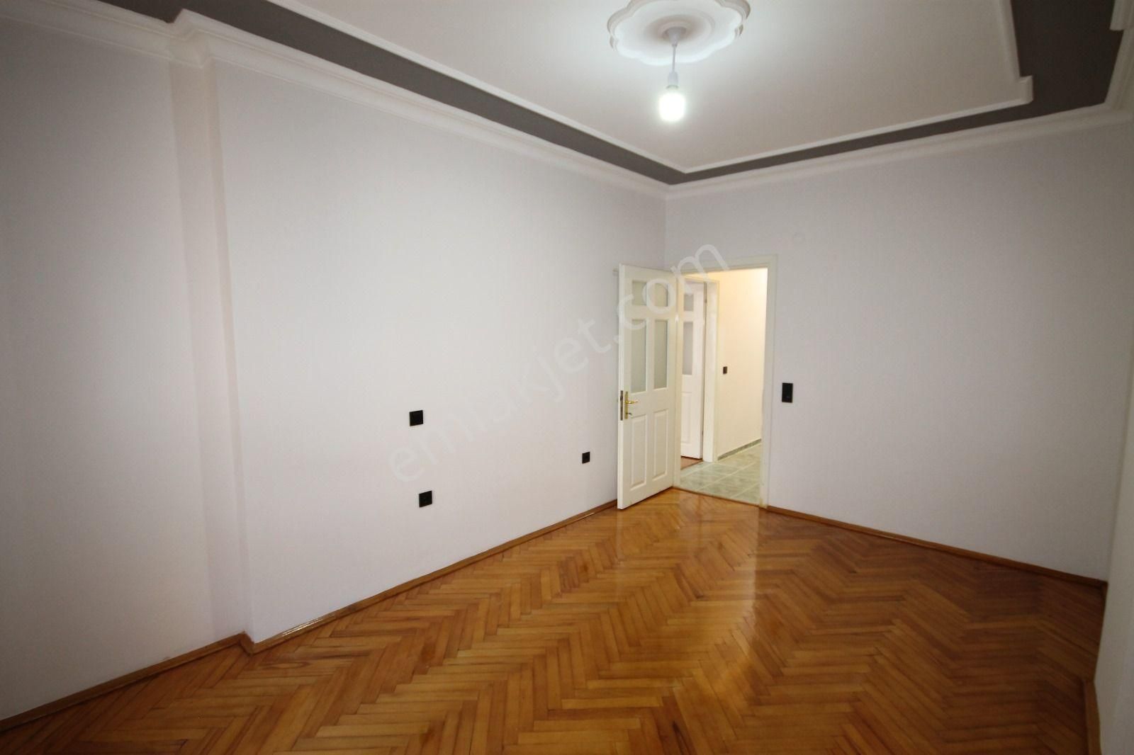 Alanya / Saray Mahallesi 3+1 Geniş Ayrı Mutfak Daire - Görsel 13