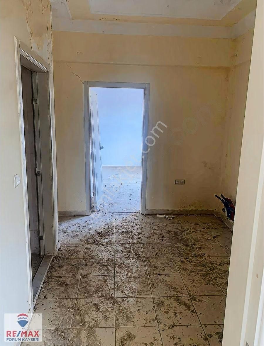 Sarıoğlan Karaözünde Şahruk Köprüsüne Yakın Müstakil Ev - Görsel 11