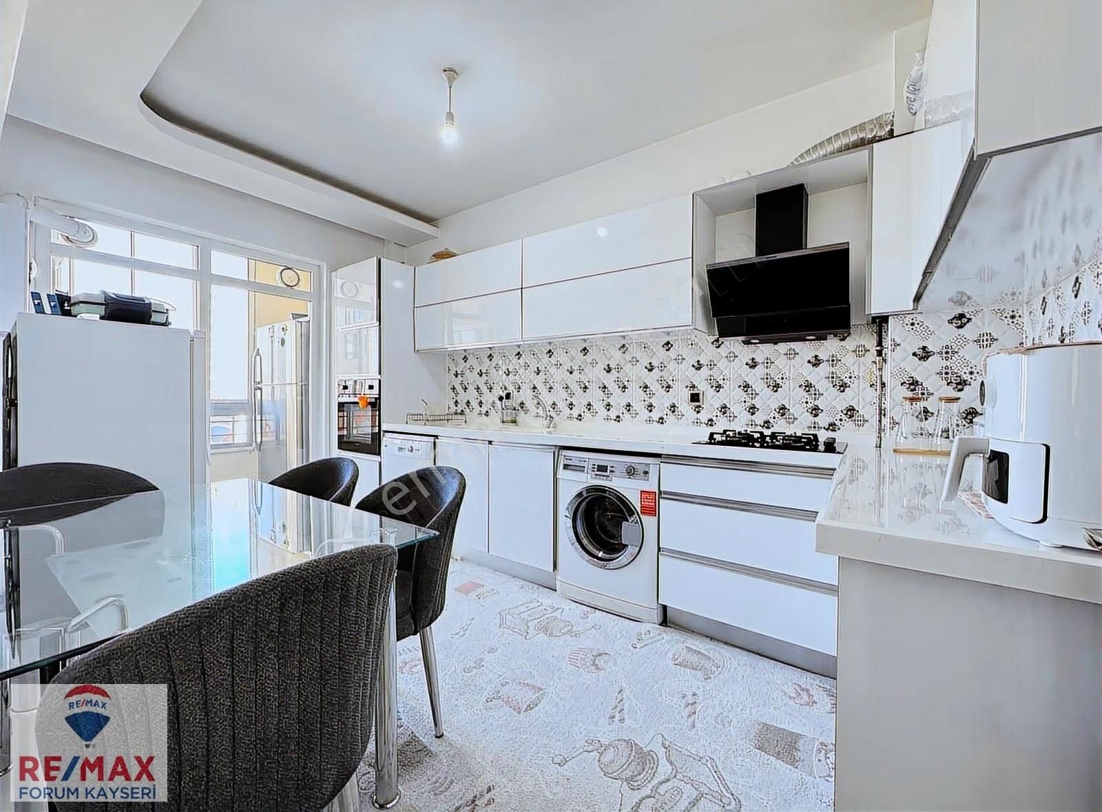 Talas Papatya Caddesi Üzerinde Satılık 3+1 Daire - Görsel 19