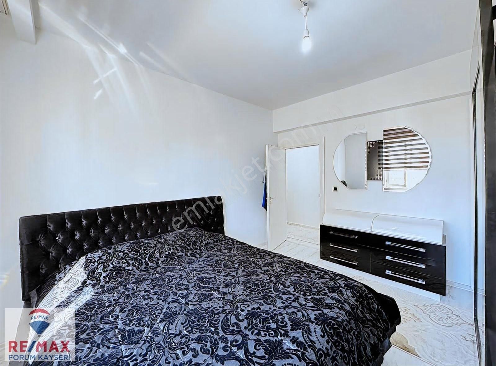 Talas Papatya Caddesi Üzerinde Satılık 3+1 Daire - Görsel 28