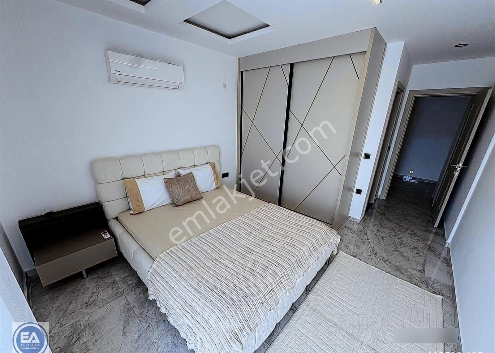 Kuşadası Davutlar Sahilinde Özel Havuzlu Denize Yakın 4+1 - Görsel 12