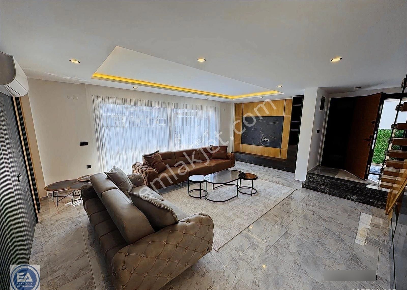 Kuşadası Davutlar Sahilinde Özel Havuzlu Denize Yakın 4+1 - Görsel 4