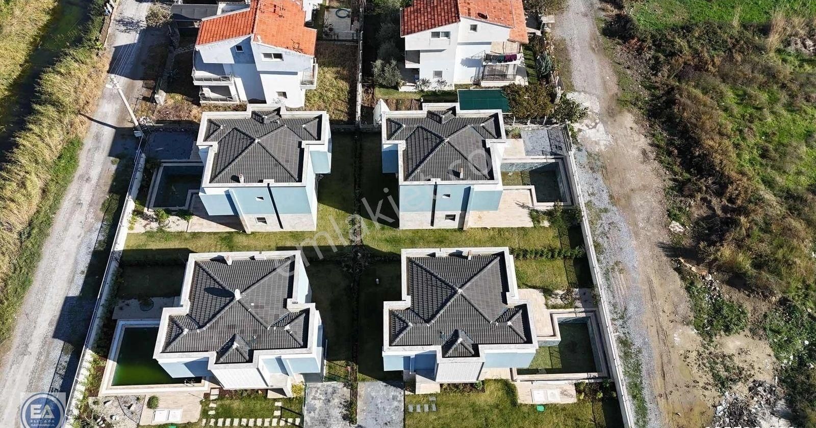 Kuşadası Satılık Güzelçamlıda 3+1 Müstakil Havuzlu Villalı - Görsel 25