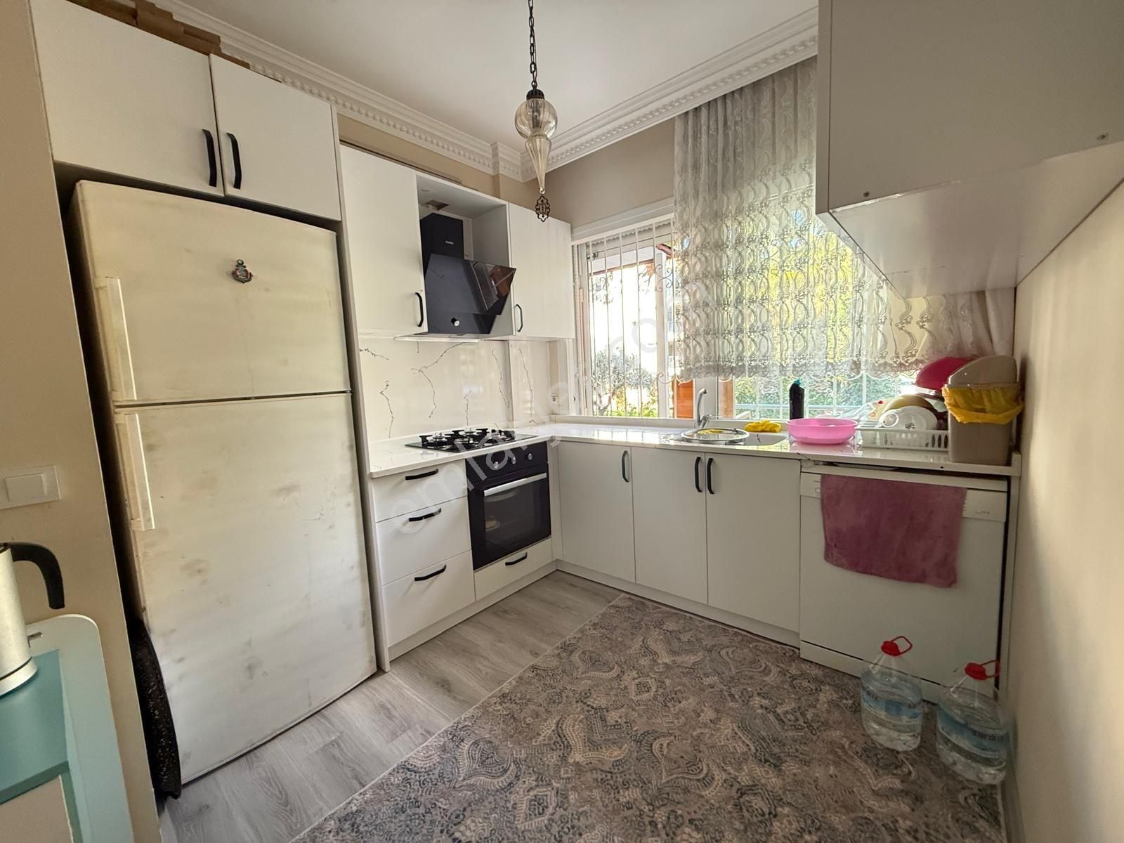 Kuşadası Otogar Arkası Yüksek Giriş 1+1 65 - Görsel 6