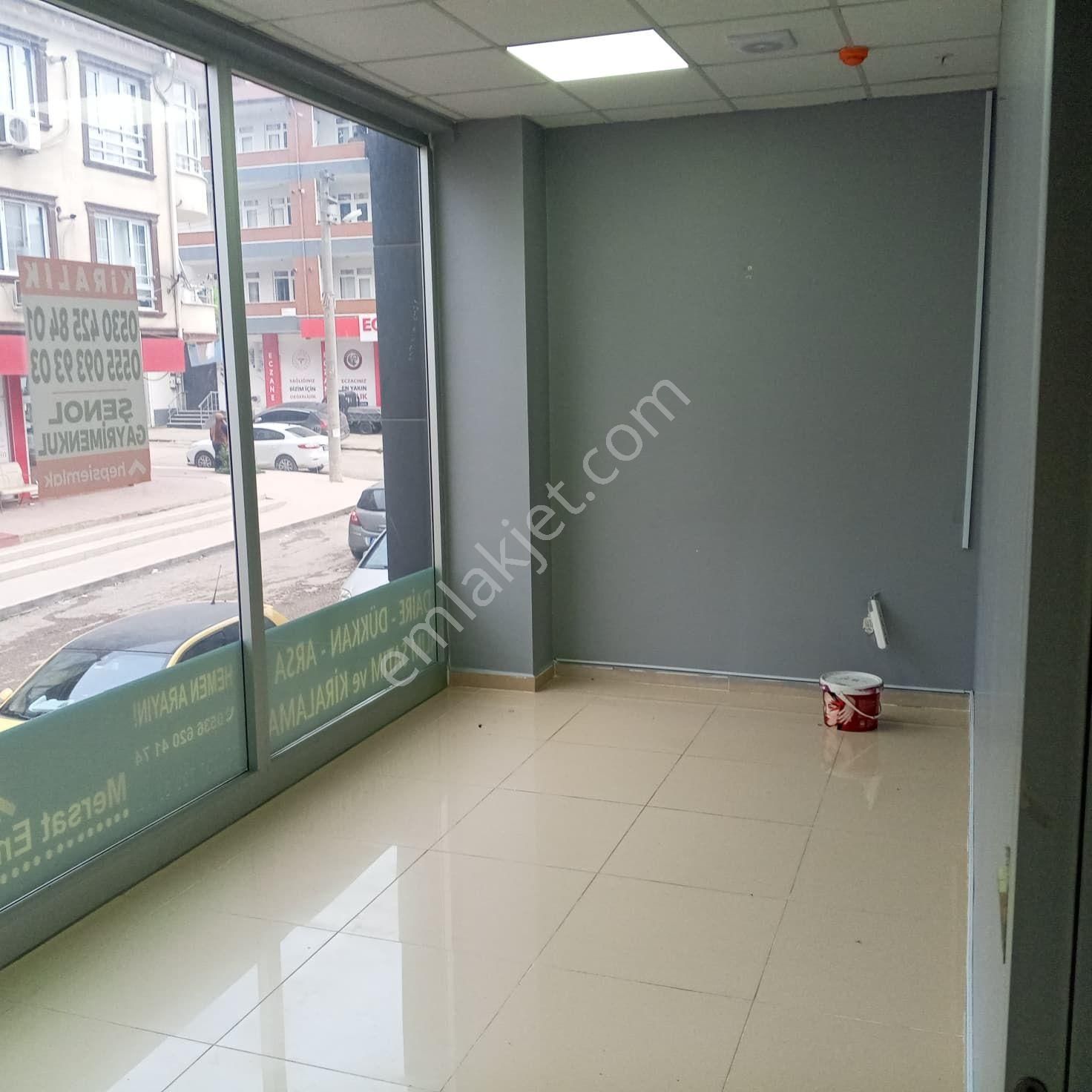 Şenol Gayrimenkul'den Yarımcapark İş Merkezinde Kiralık Dükkan - Görsel 8