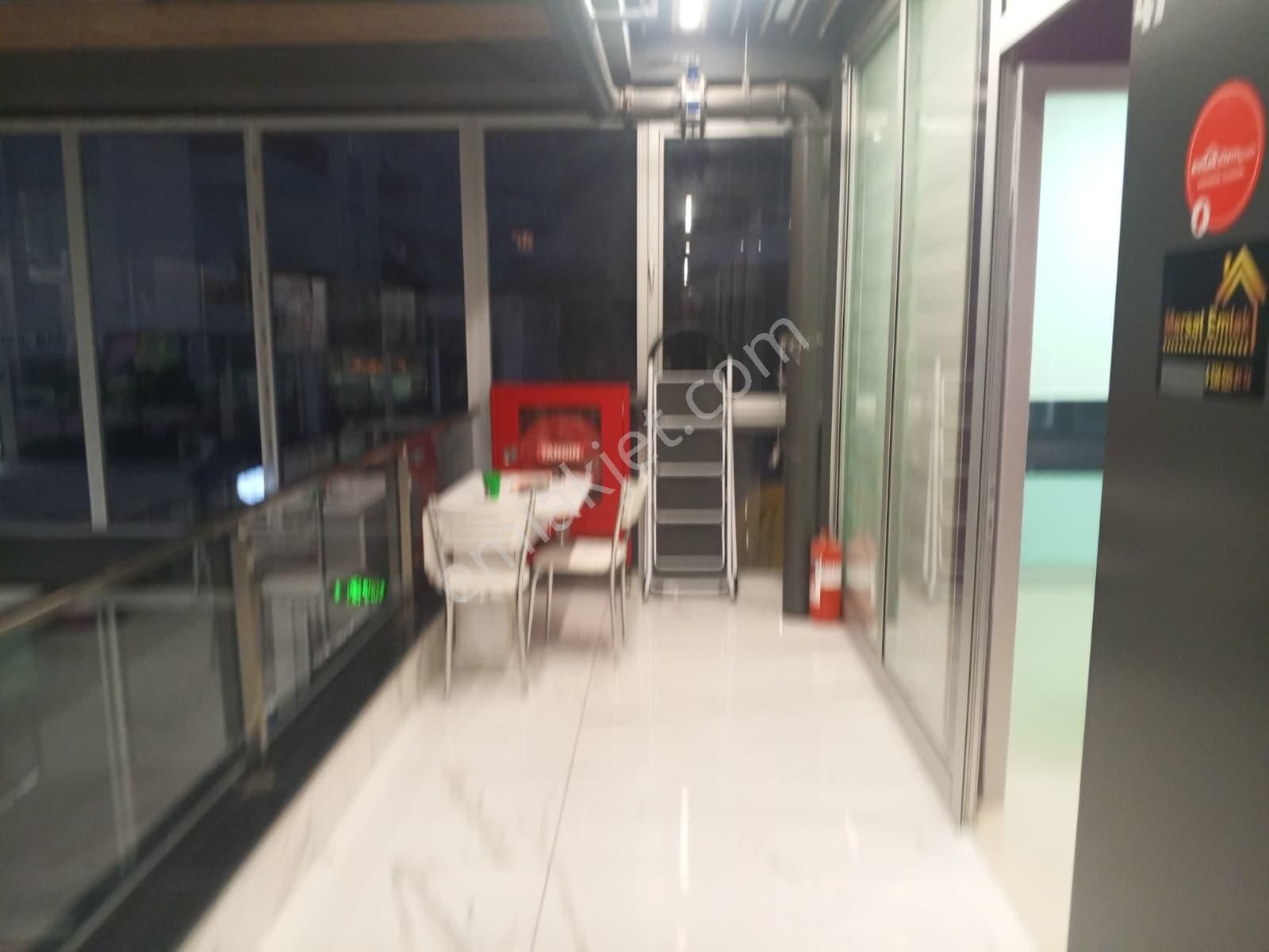 Şenol Gayrimenkul'den Yarımcapark İş Merkezinde Kiralık Dükkan - Görsel 7