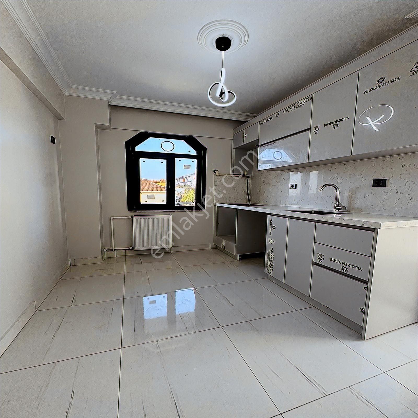 Beylikdüzü Marina'da 9+1 Satlık Villa - Görsel 6