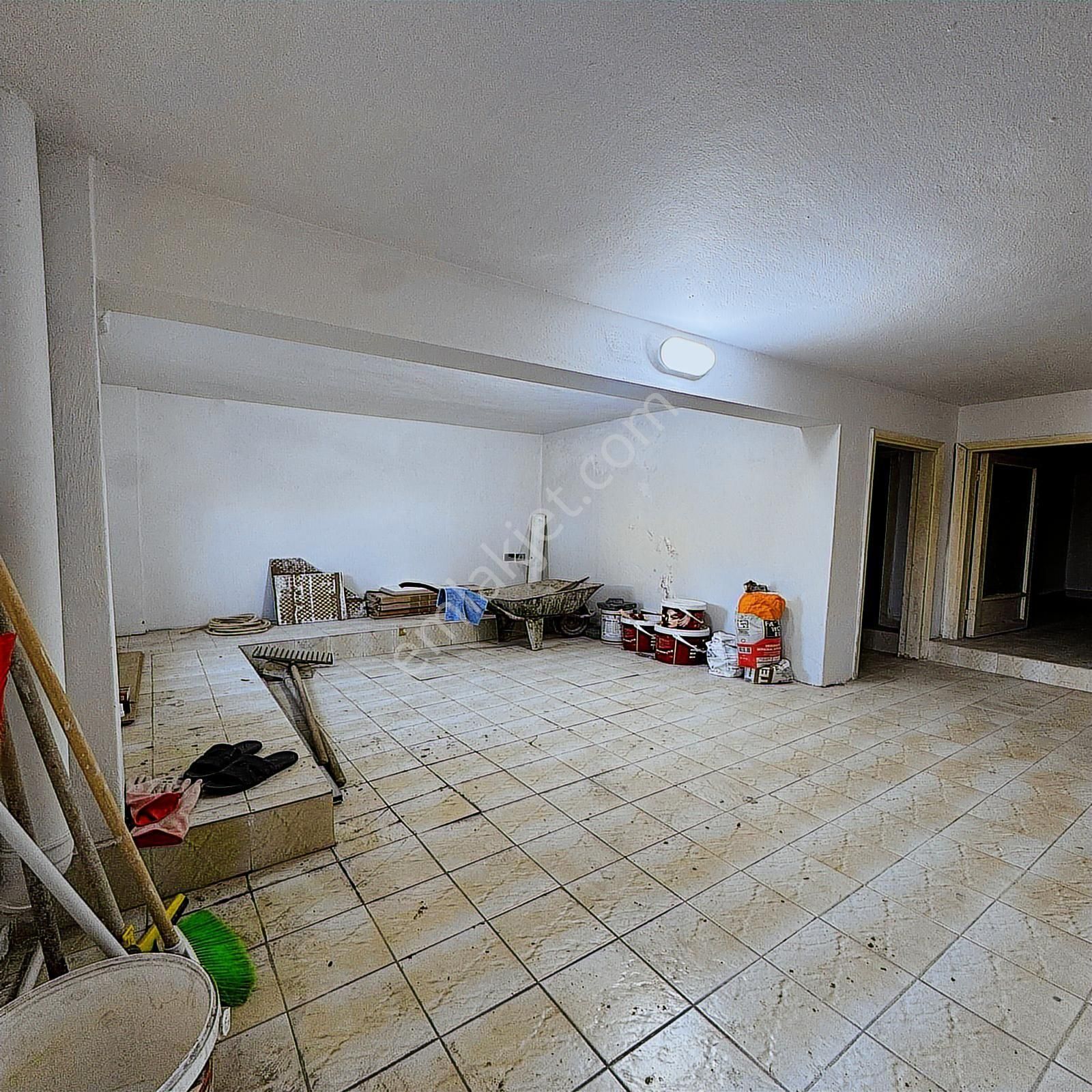 Beylikdüzü Marina'da 9+1 Satlık Villa - Görsel 29