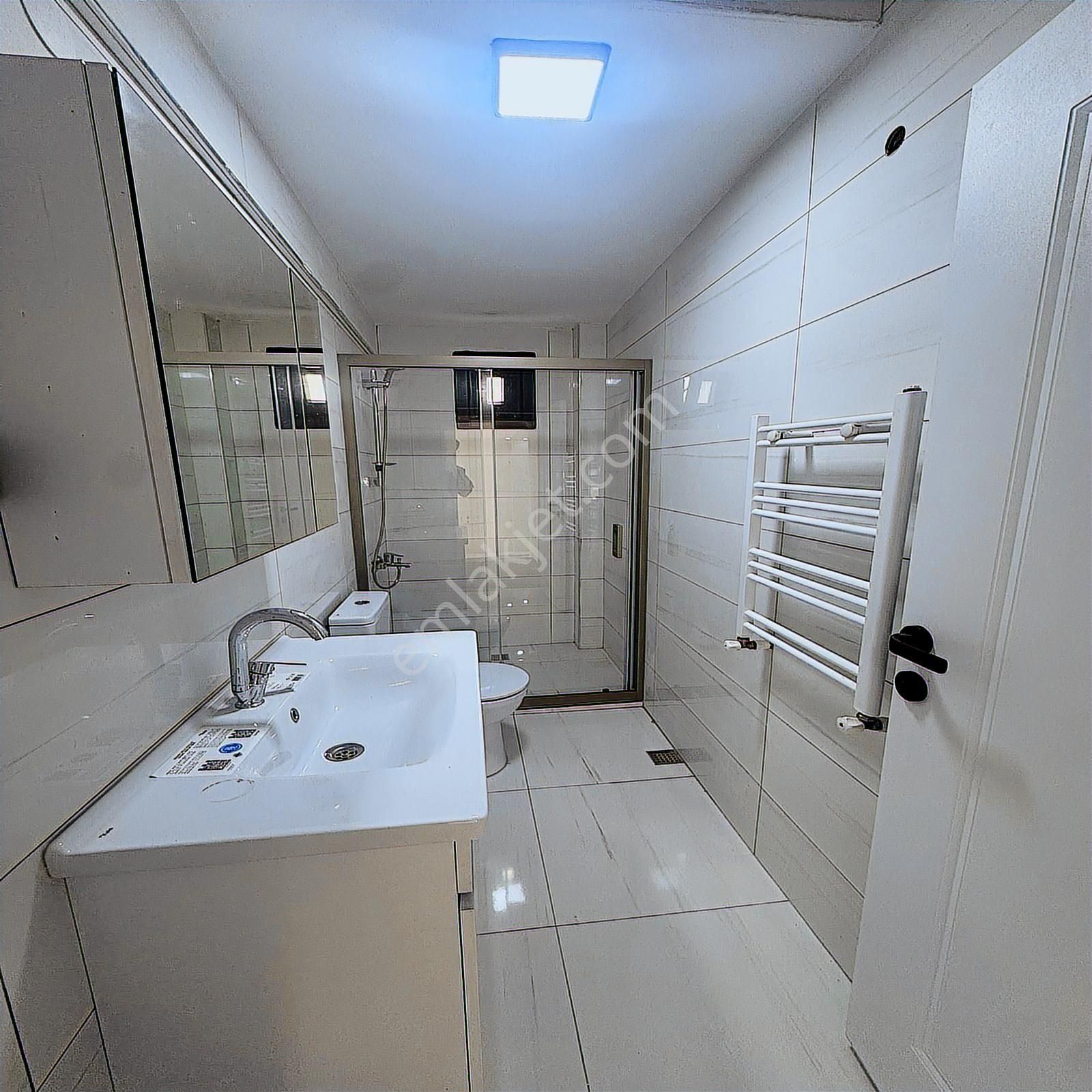 Beylikdüzü Marina'da 9+1 Satlık Villa - Görsel 13