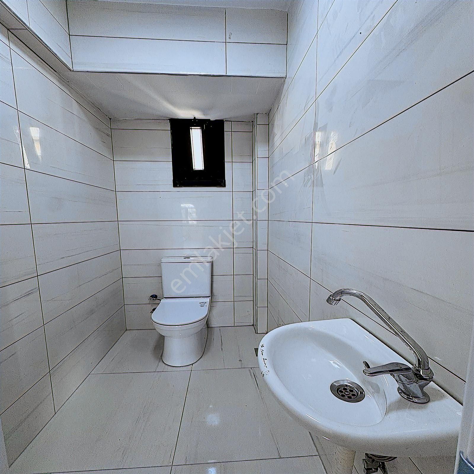 Beylikdüzü Marina'da 9+1 Satlık Villa - Görsel 5