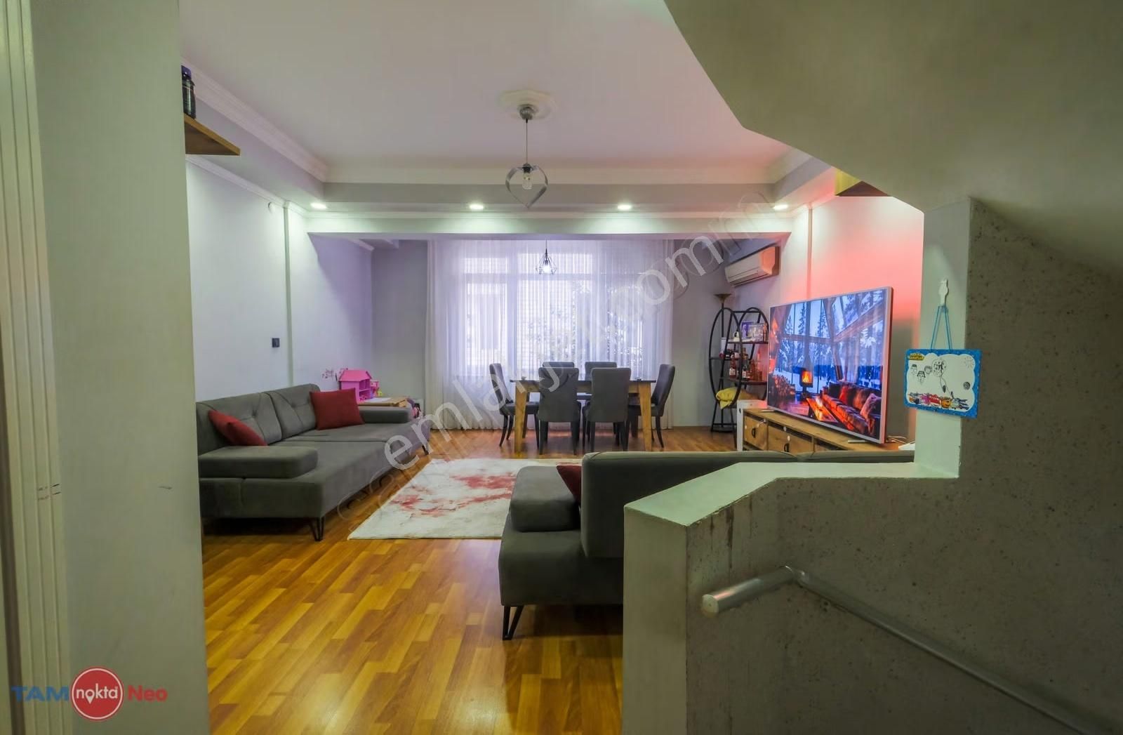 Güzeloba Çınar Sitesi Villa Konseptli Triplex (3+2) - Görsel 3