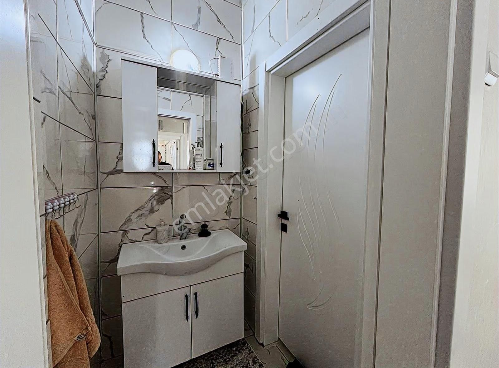 Mehmet Akif Mahallesi Satılık 3+1 Bakımlı Daire - Görsel 7