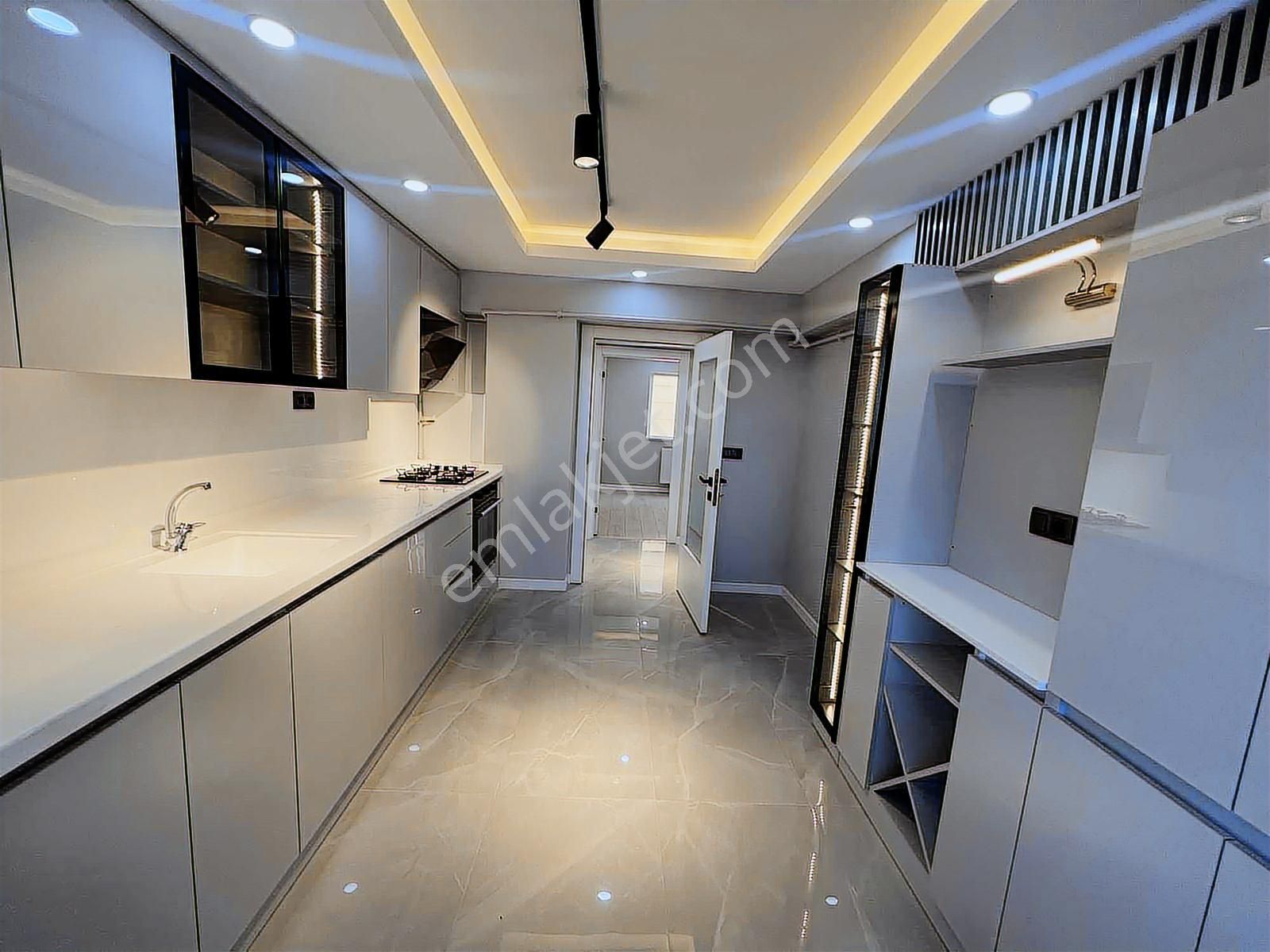 Turyap'tan İstasyon Mahallesi'nde Full Yapılı 3+1 Satılık Daire - Görsel 5