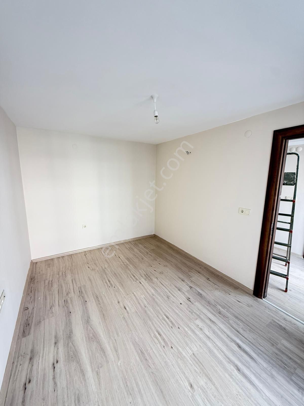 **ege Mah. Deniz Manzaralı 4+1 Satılık Çatı Dubleksi** - Görsel 8